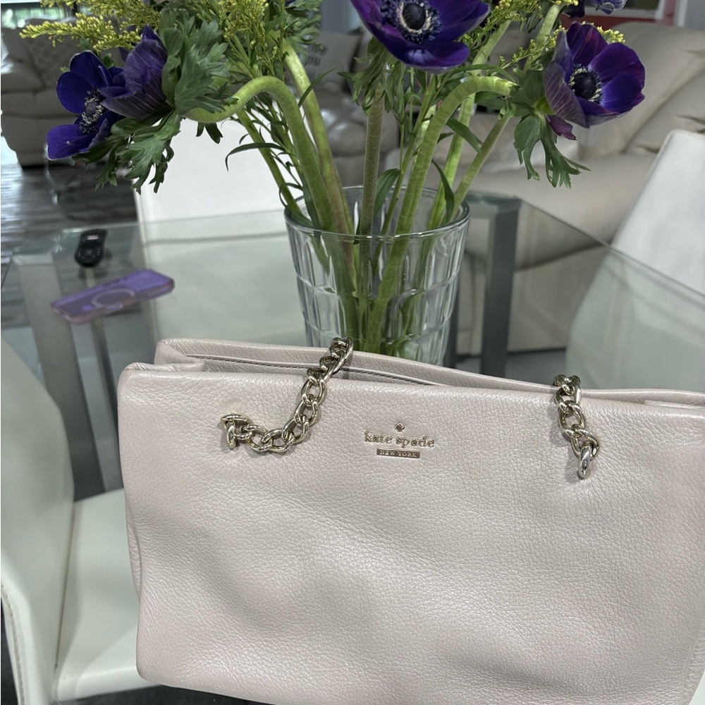 Kate Spade Light Pink Leather Shoulder Bag